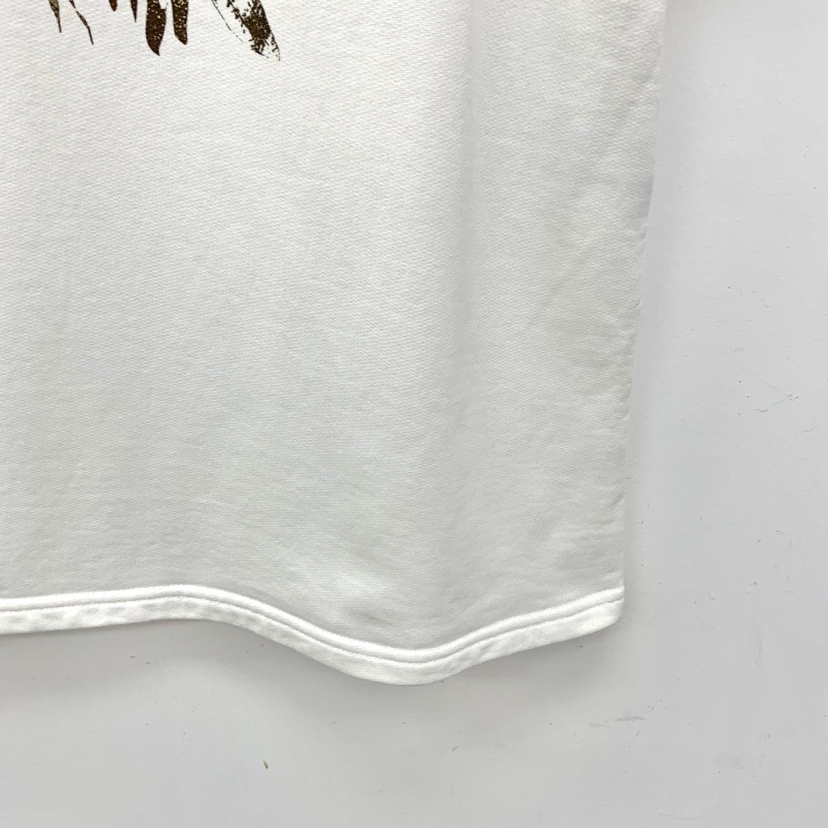 Chanel Chanel White Laurel Leaf Printed Short Sleeve T-shirt K26WX Size M / US 6-8 / IT 42-44 - 4 Thumbnail