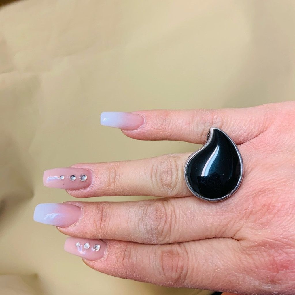 Vintage Sterling Silver ring with black stone size 6.5 Size ONE SIZE - 6 Thumbnail