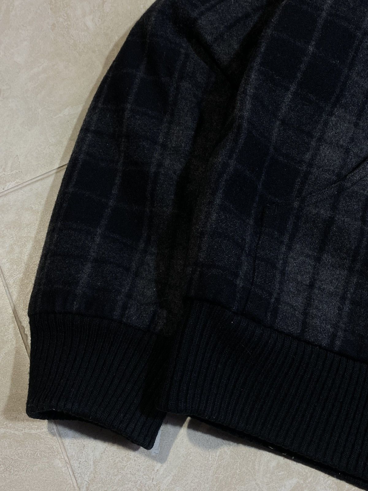 Carhartt × Vintage Vintage Carhartt Wool Checked Hooded Active Jacket Size US M / EU 48-50 / 2 - 6 Thumbnail