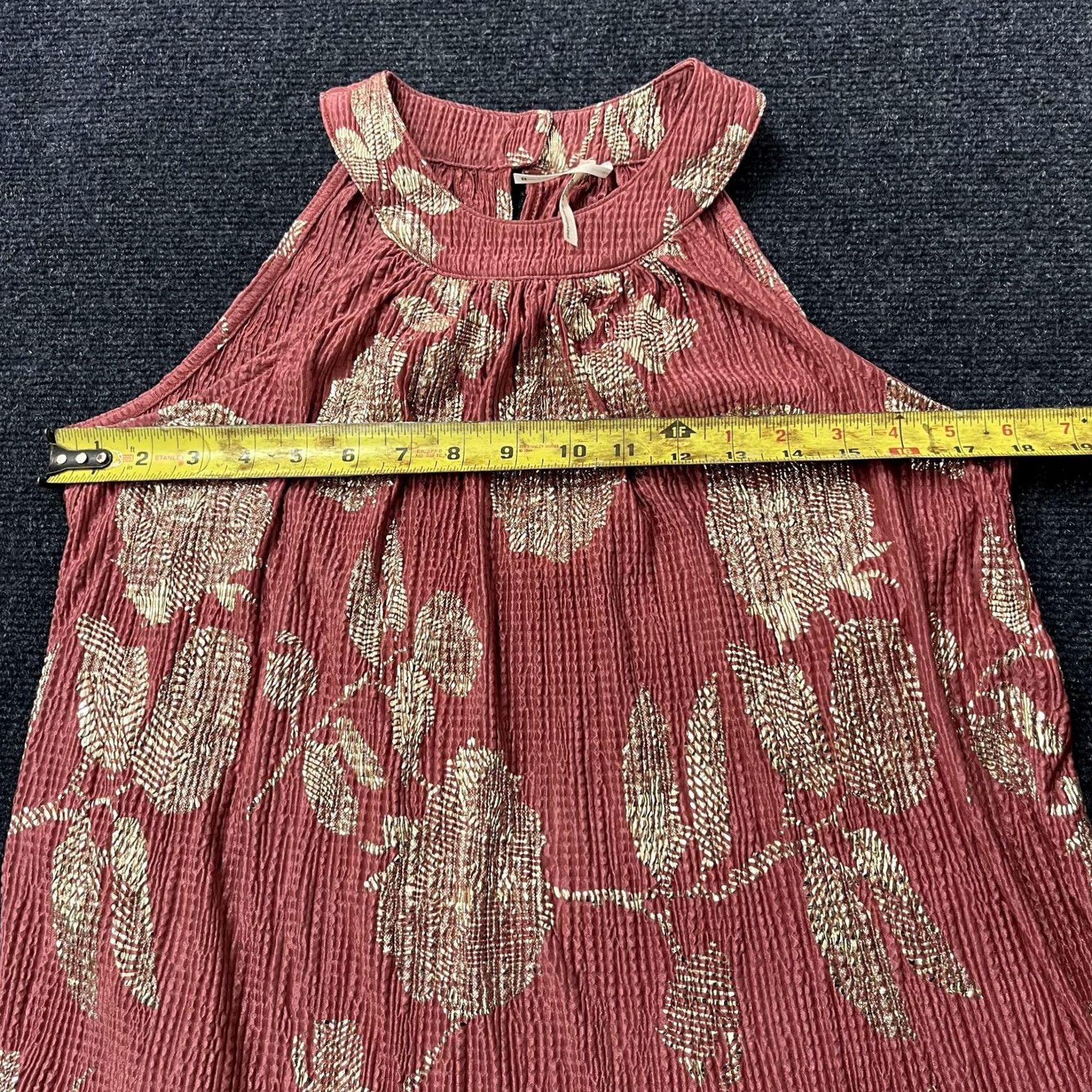 Anthropologie Anthropologie Feather Bone Shirt Womens XS Pink Gold Metallic Floral Halter Size XS / US 0-2 / IT 36-38 - 6 Thumbnail