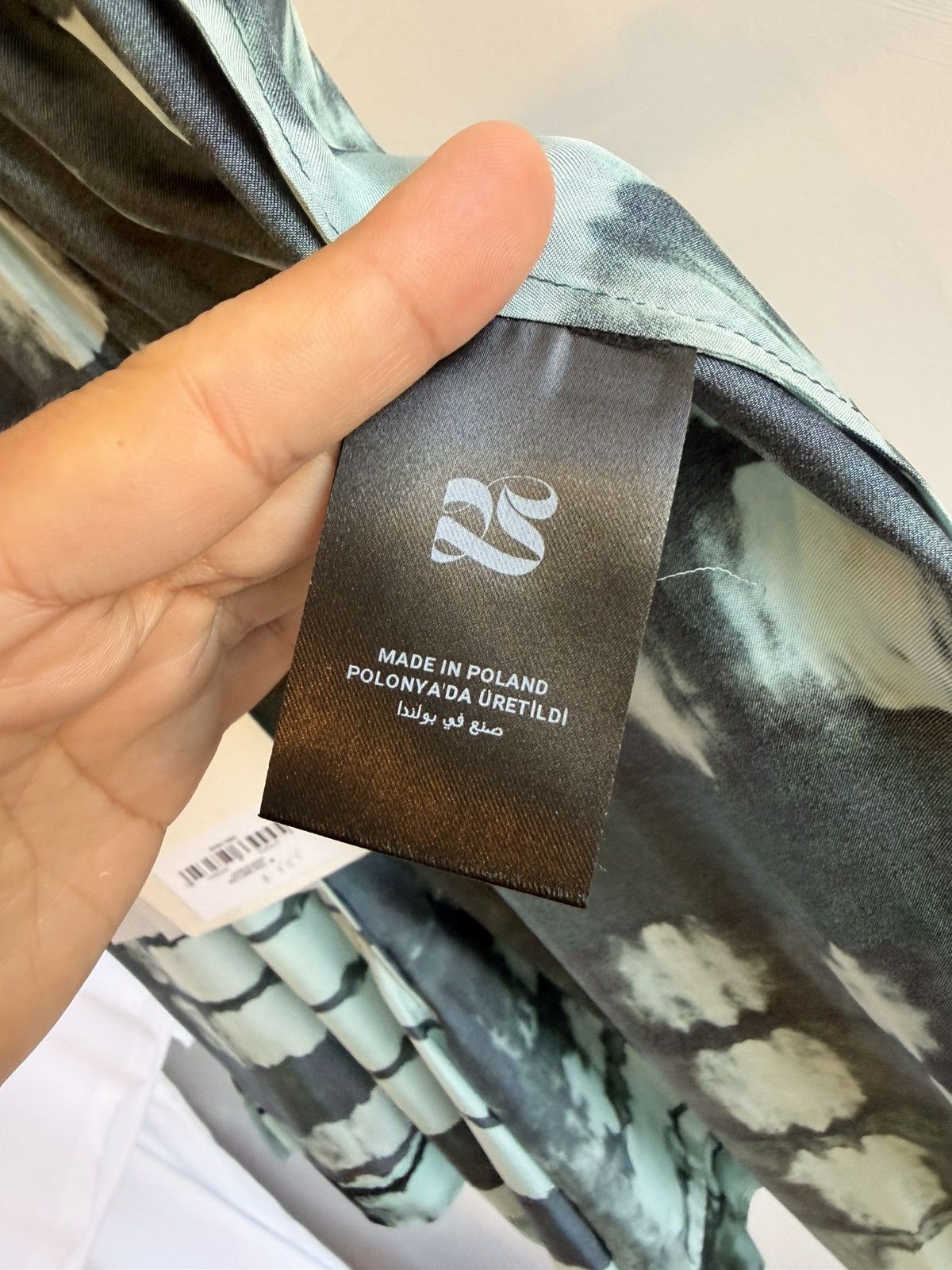 Other DELOS Printed Shorts Turquoise Shibori Tie Dye Size M Size US 31 - 10 Thumbnail