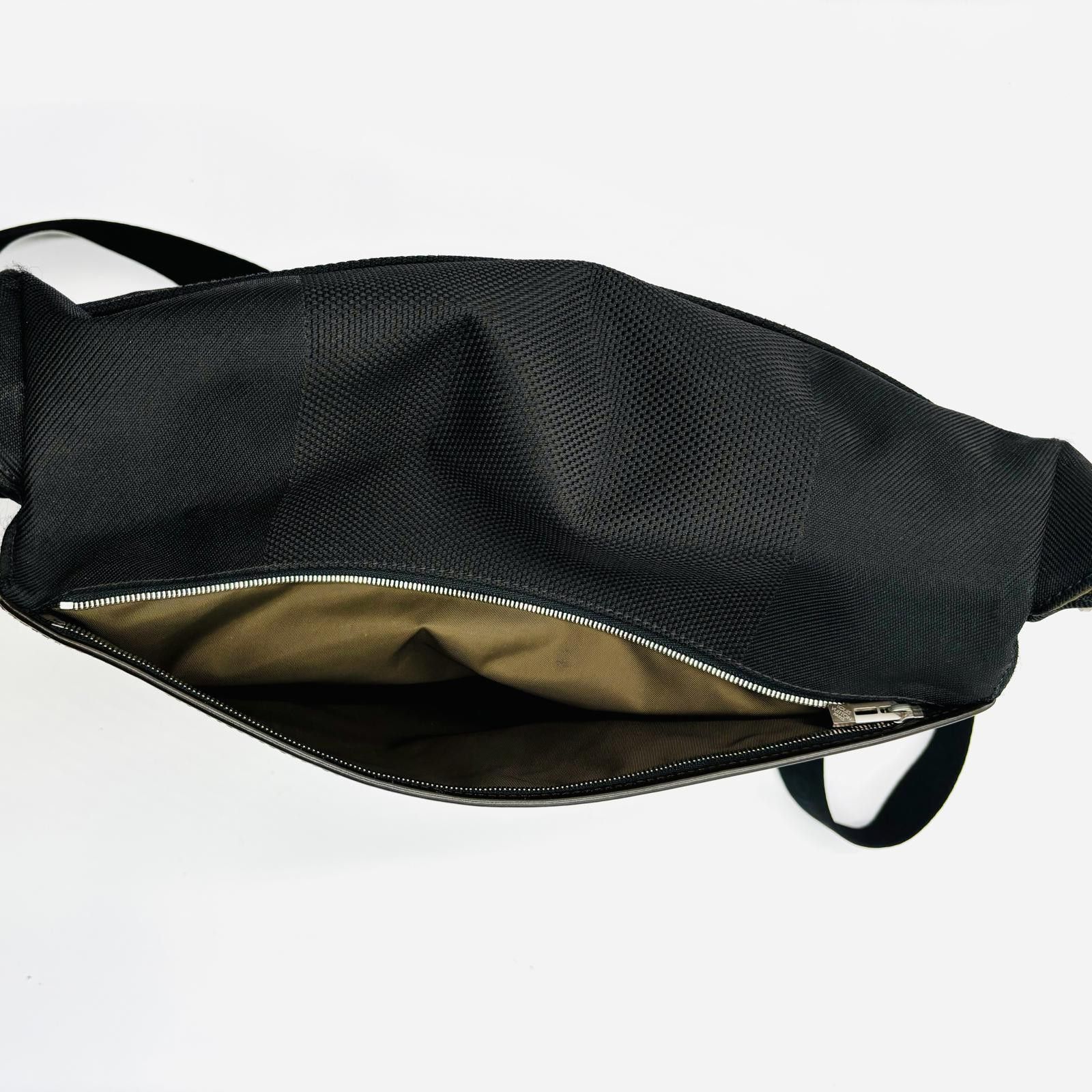 Louis Vuitton Louis Vuitton Black Men's Computer Bag Large Size ONE SIZE - 5 Thumbnail