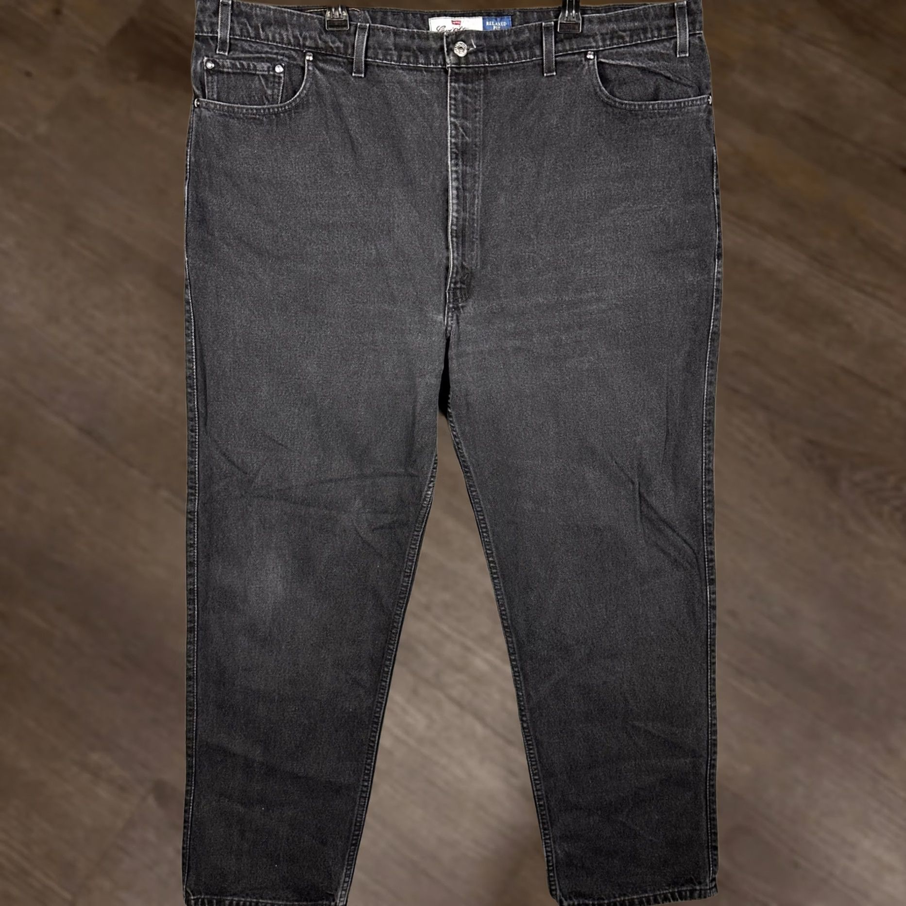 Levi's VINTAGE Levi's 540 Jeans Mens 48X32 Black Relaxed Fit Orange Tab 5 Pockets EUC Size US 32 / EU 48 - 1 Thumbnail