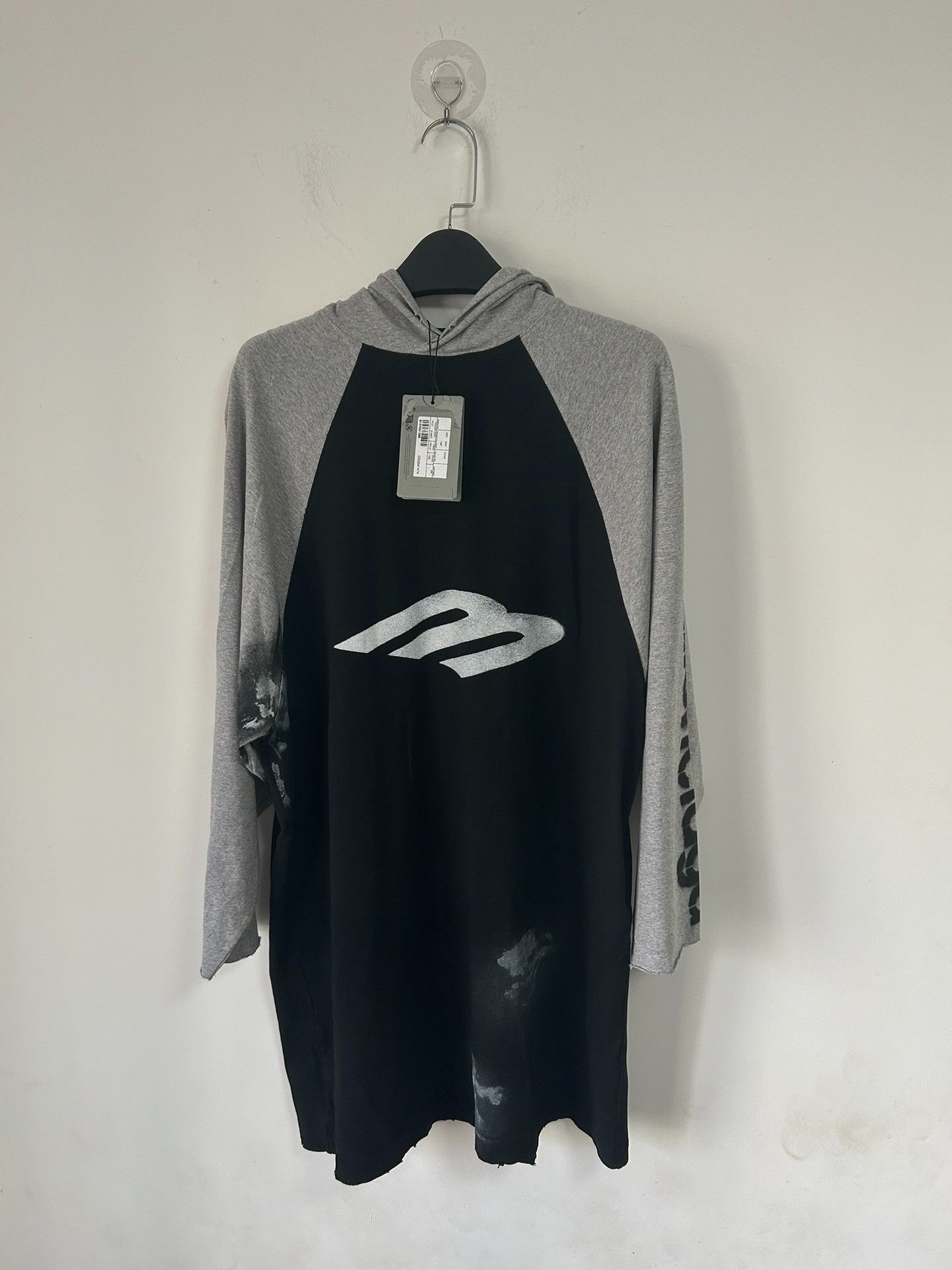 Balenciaga Balenciaga 24 Latest 3 B-letter Dirty Old Color-block Hoode Size US S / EU 44-46 / 1 - 1 Thumbnail