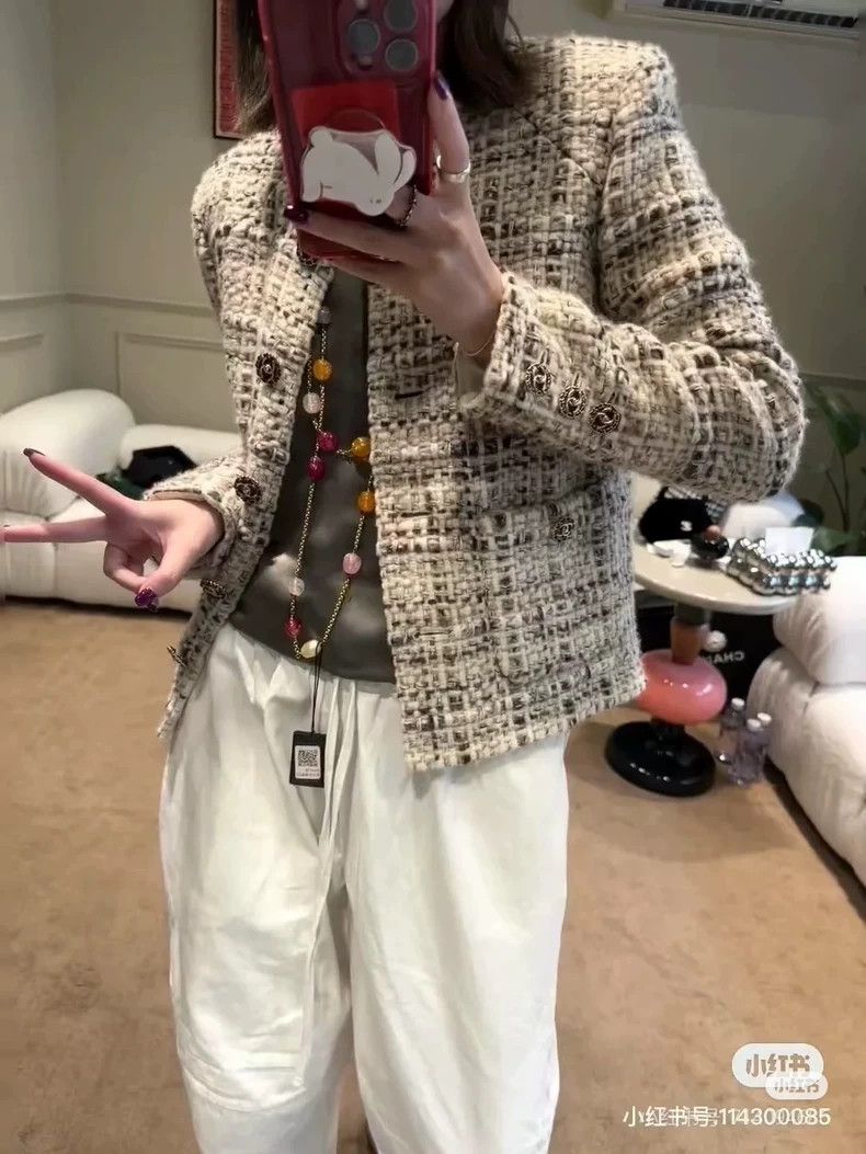 Chanel Chanel Forest series white tweed soft tweed jacket Size XXS / US 00 / IT 34 - 2 Thumbnail