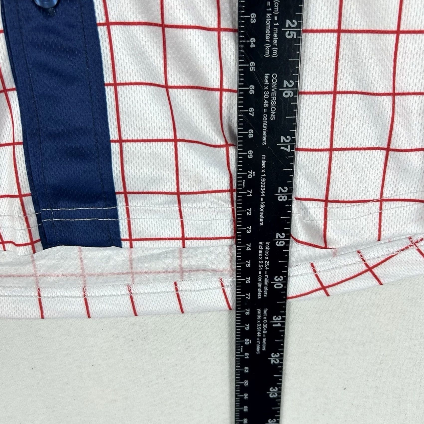 Vintage Chicago White Sox Short Sleeve Button Up Shirt Mens XL White Red Striped Casual Size US XL / EU 56 / 4 - 6 Thumbnail