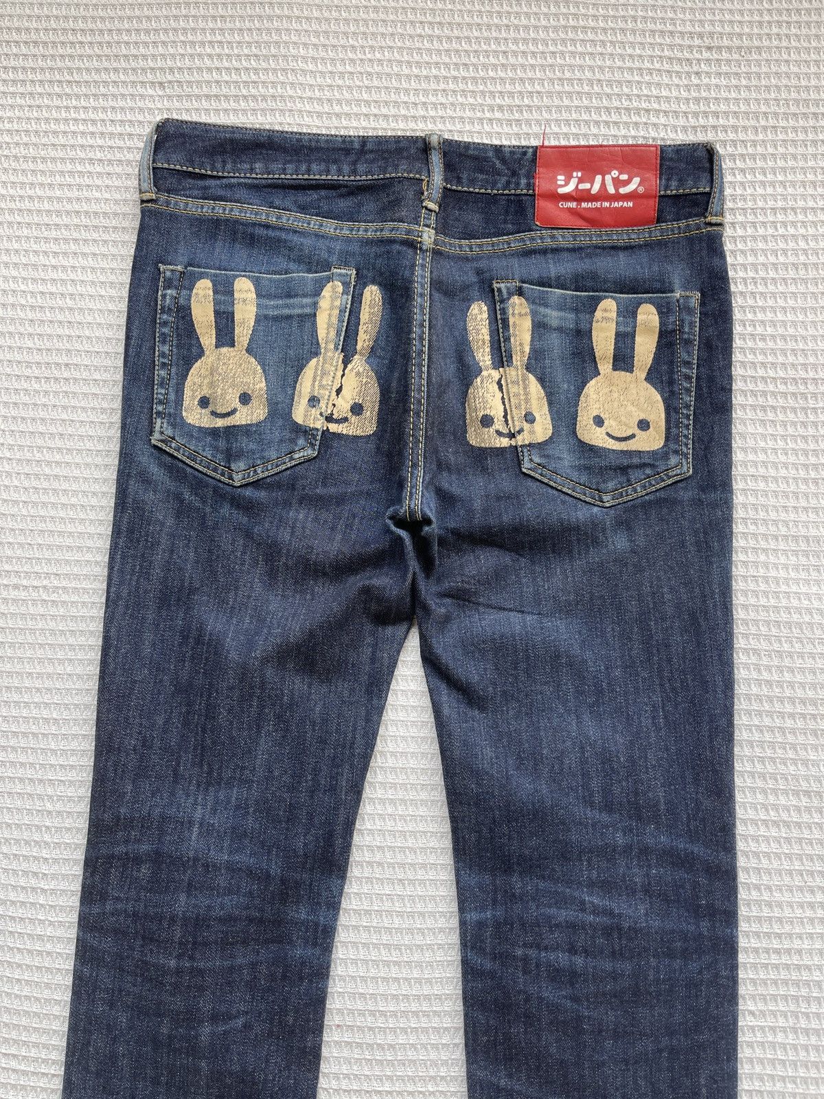 Japanese Brand Rare🔥Japan Brand CUNE Rabbit Logo Skinny Jeans Size US 31 - 5 Thumbnail