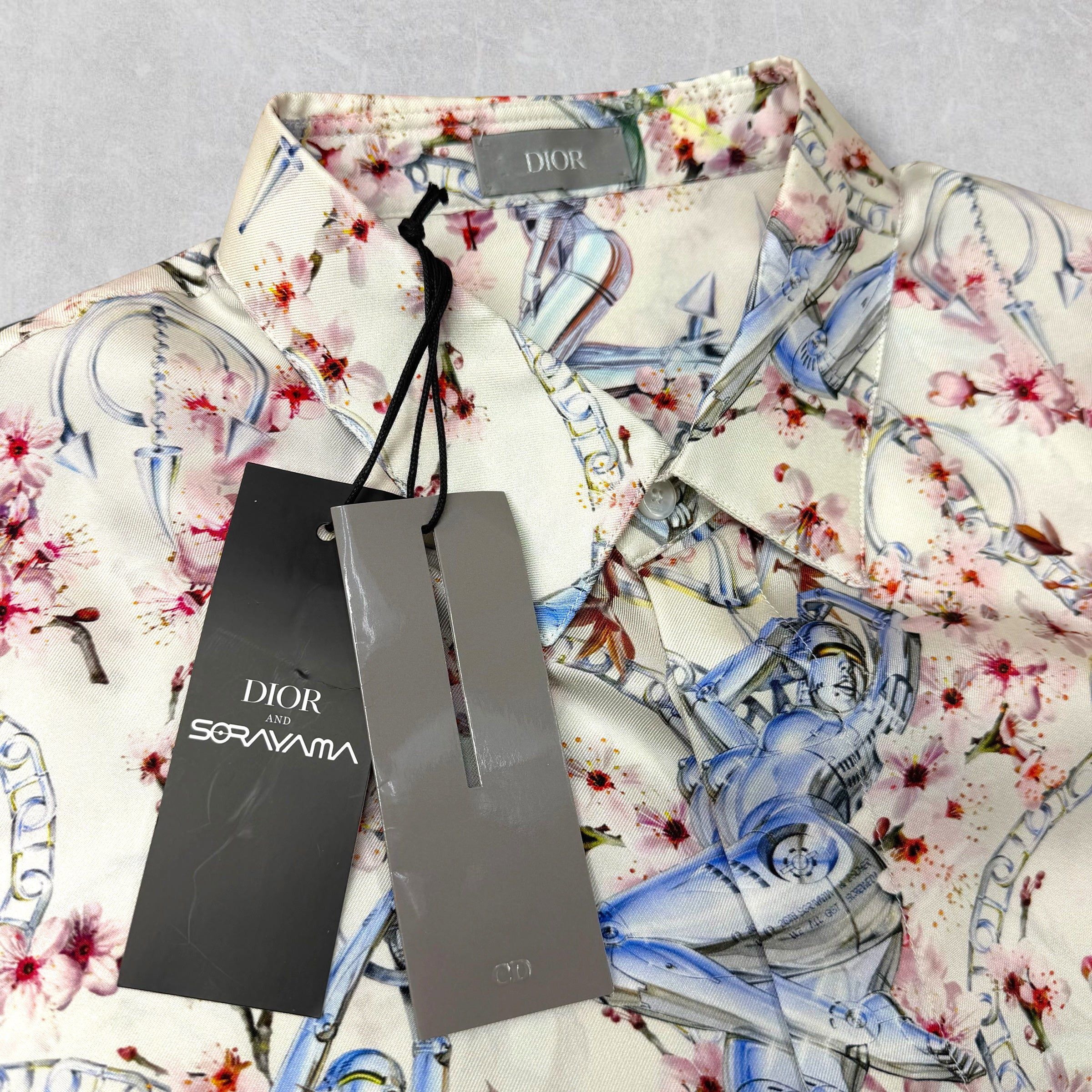 Dior Dior Hajime Sorayama "Sexy Robot" Silk Shirt 41 (L) Size US L / EU 52-54 / 3 - 3 Thumbnail