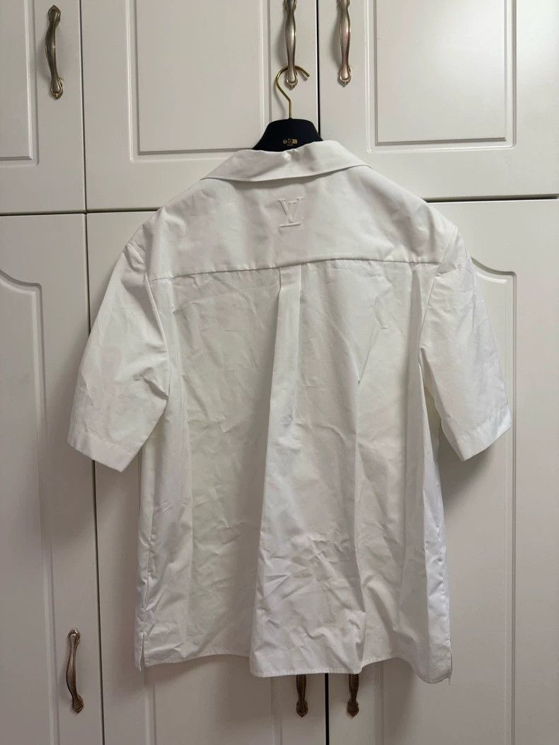 Louis Vuitton Louis Vuitton 25 Embossed logo Short Sleeve Shirt Size US M / EU 48-50 / 2 - 3 Thumbnail