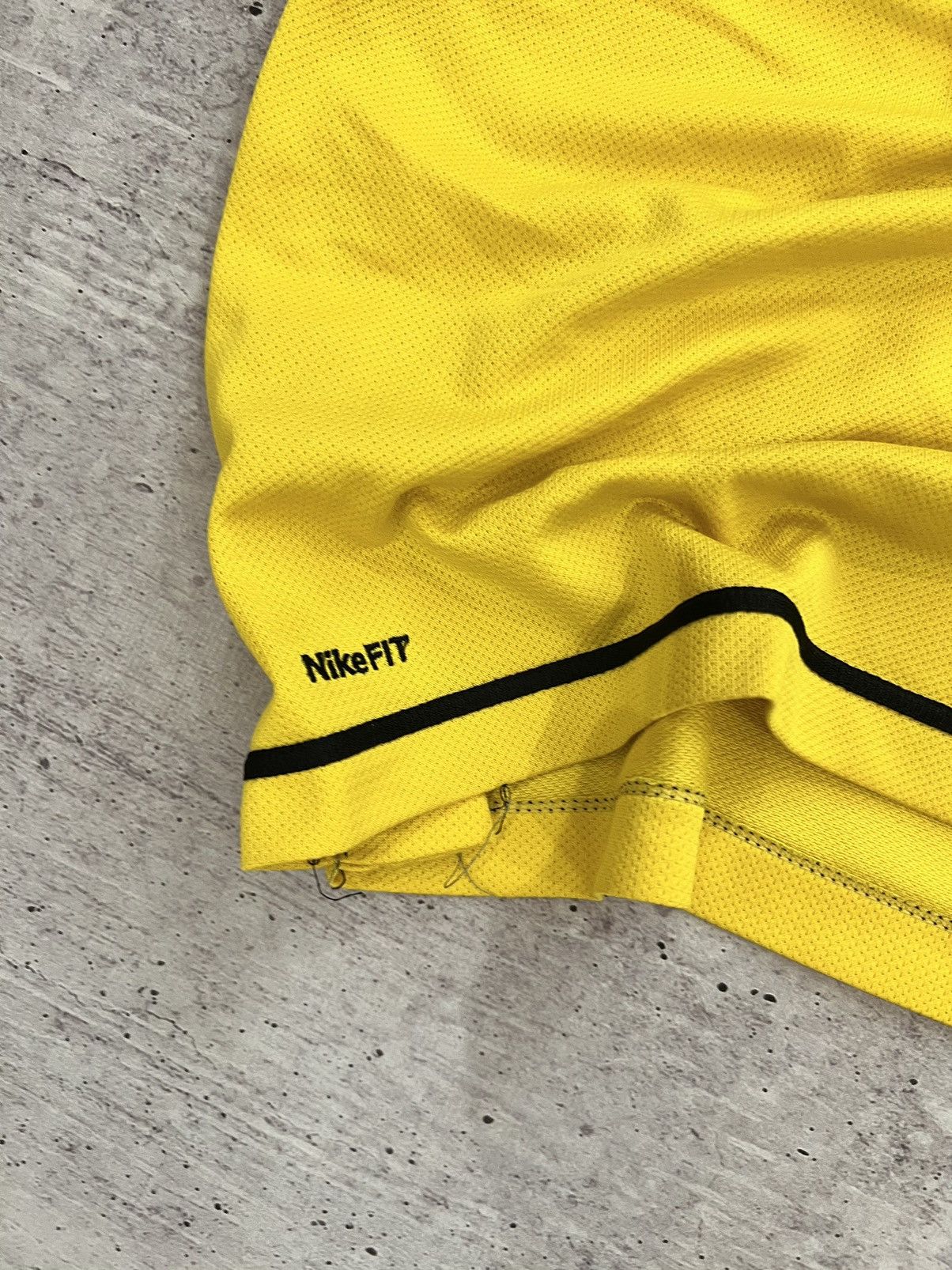 Nike 🩸RARE🩸Nike BVB Borussia Dortmund 2007 Home Jersey Size US XL / EU 56 / 4 - 11 Thumbnail