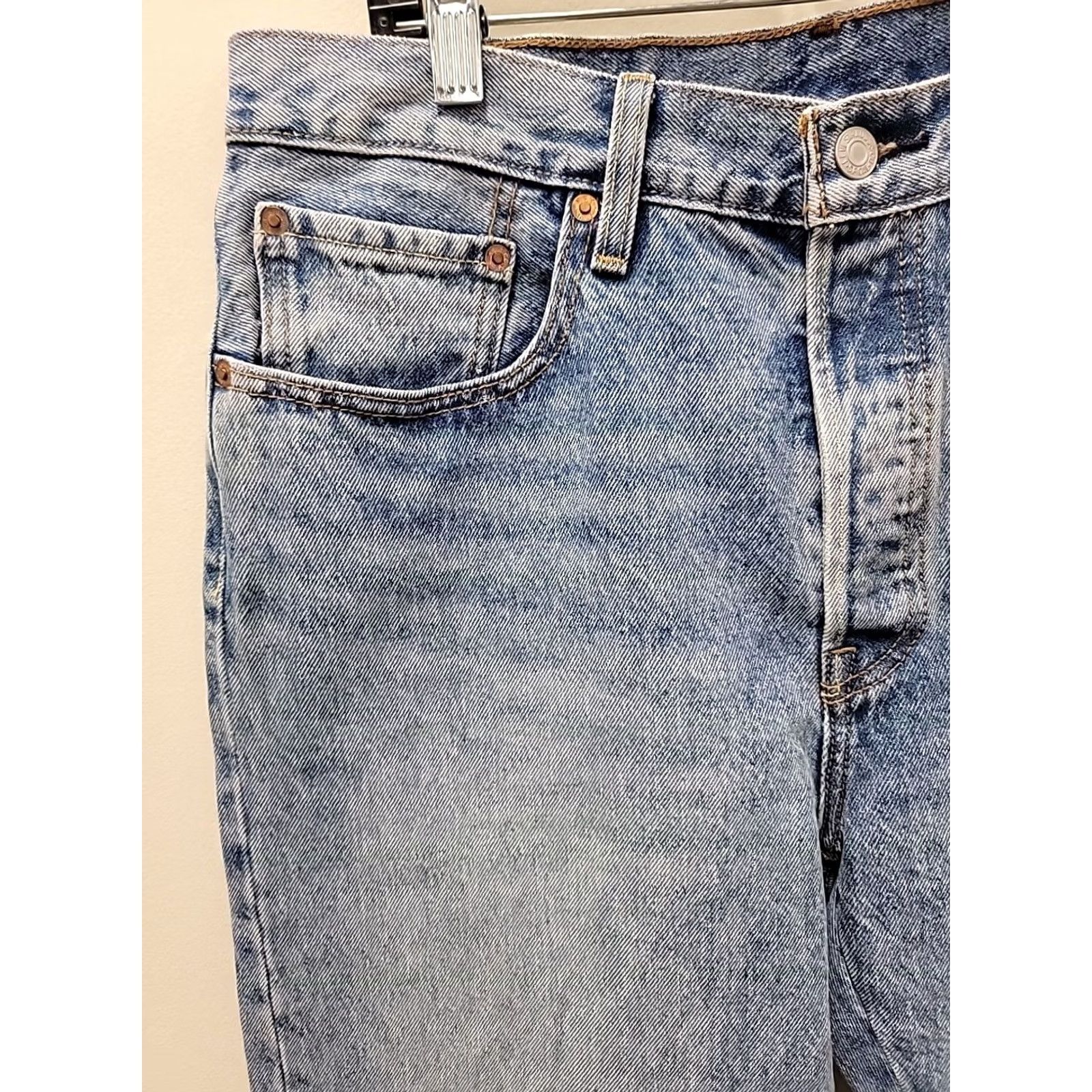 Levi's Levi's 501 Jeans Women's Blue Denim 31x30 Regular Inseam 5-Pocket Patchwork Pants NWT Vintage-Free Molded 501 Series Size 24" / US 00 / IT 34 - 2 Thumbnail