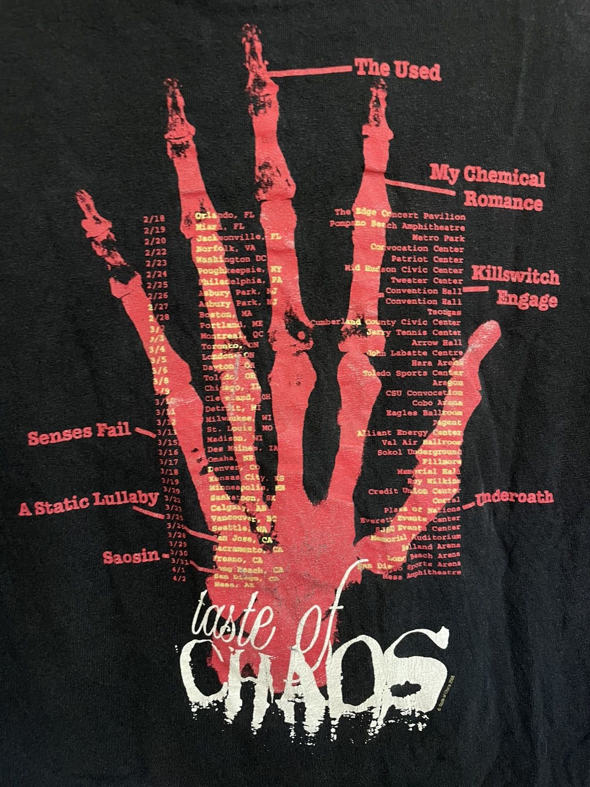 Band Tees Vintage Y2K Taste of Chaos The Used MCR Underoath Saosin Size US M / EU 48-50 / 2 - 6 Thumbnail