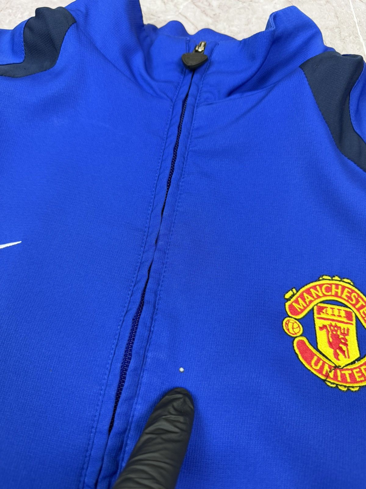 Nike Vintage Nike Manchester United Football Jacket Soccer Size US L / EU 52-54 / 3 - 5 Thumbnail