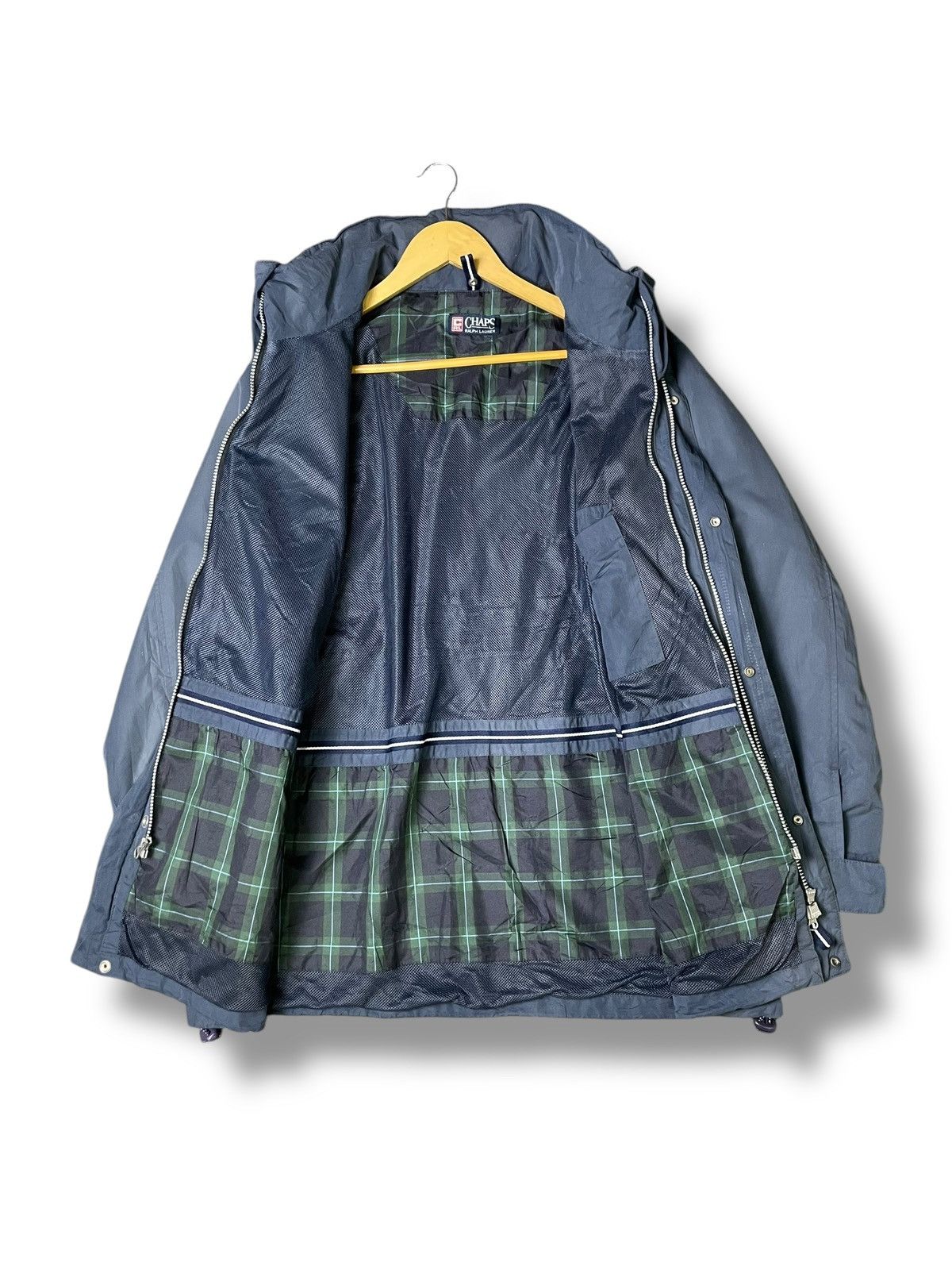 Chaps Ralph Lauren × Ralph Lauren × Vintage Chaps Ralph Lauren Windbreaker Jacket (33) Size US L / EU 52-54 / 3 - 3 Thumbnail