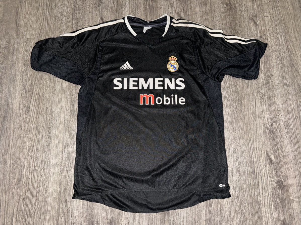 Real Madrid 2004/05 Away Jersey Rare Vintage
