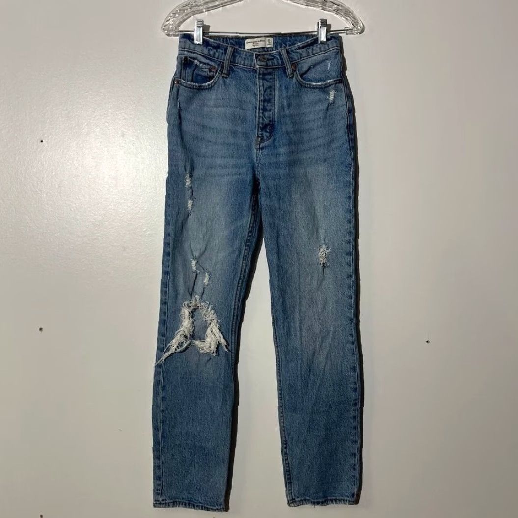 Abercrombie & Fitch Abercrombie & Fitch The Dad High Rise Button Fly Distressed Blue Jeans Womens 0 Skinny Jeans Womens 0 Blue Size 25" / US 0 / IT 36 - 2 Thumbnail