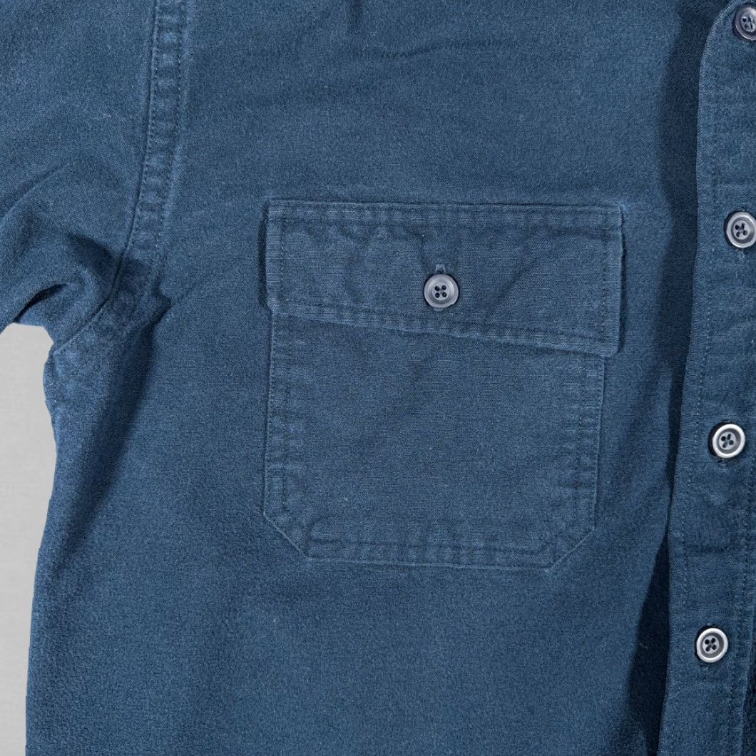 Vintage VINTAGE L.L.Bean Shirt Adult MEDIUM Blue Chamois Flannel Outdoor Heritage 90s Y2K Button-Up Mens - Chest 22, Length 30 Size US M / EU 48-50 / 2 - 5 Thumbnail