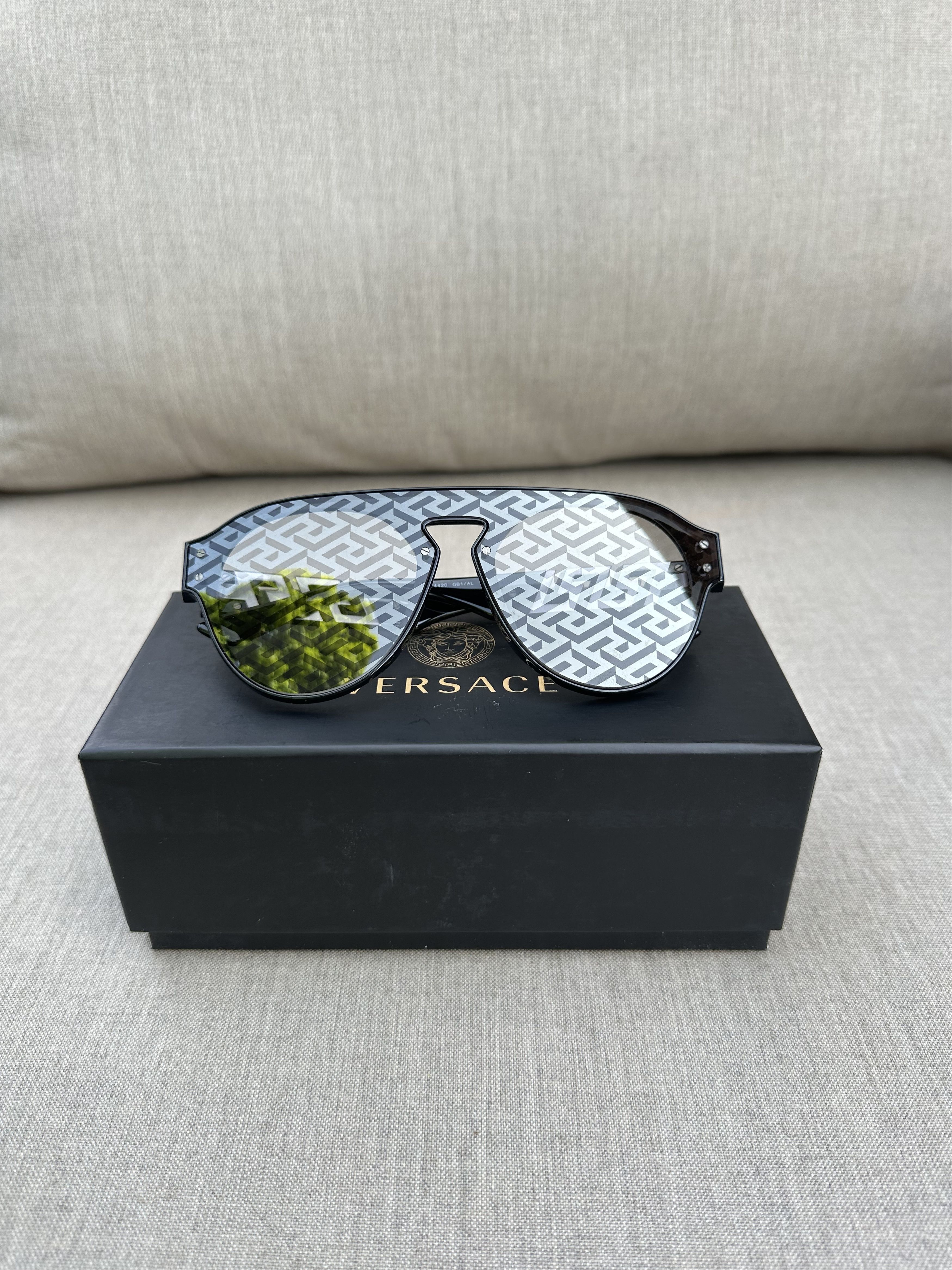 Versace 🕶️ Versace VE4420 Monogram Sunglasses – Brand New Size ONE SIZE - 3 Thumbnail