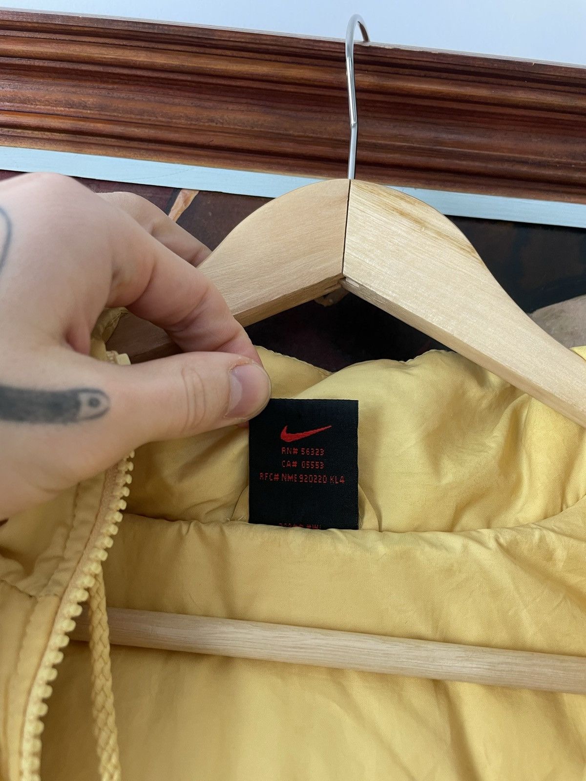 Nike Nike Vintage 90s Winter Jacket Down Puffer Spellout Logo Size US L / EU 52-54 / 3 - 6 Thumbnail