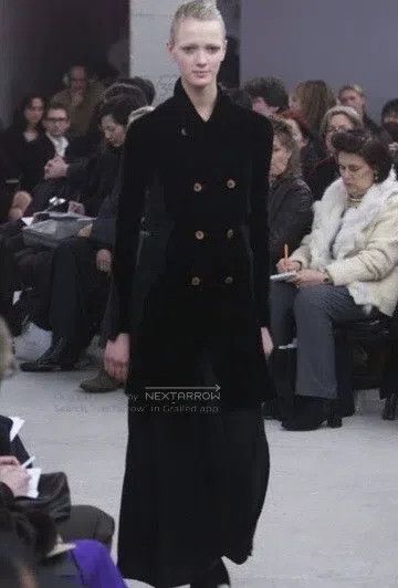 Comme des Garcons Comme Des Garcons Velvet Tailcoat Jacket Size S / US 4 / IT 40 - 2 Thumbnail