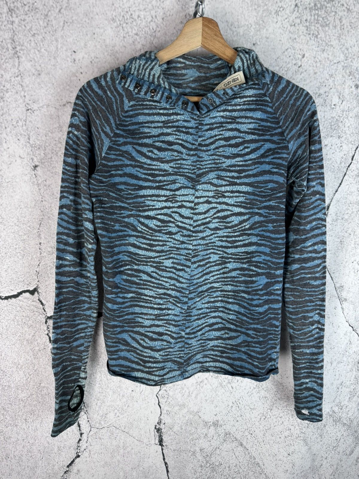 H&M × Kenzo Kenzo x H&M long sleeve fleece top shirt Size XS / US 0-2 / IT 36-38 - 1 Thumbnail