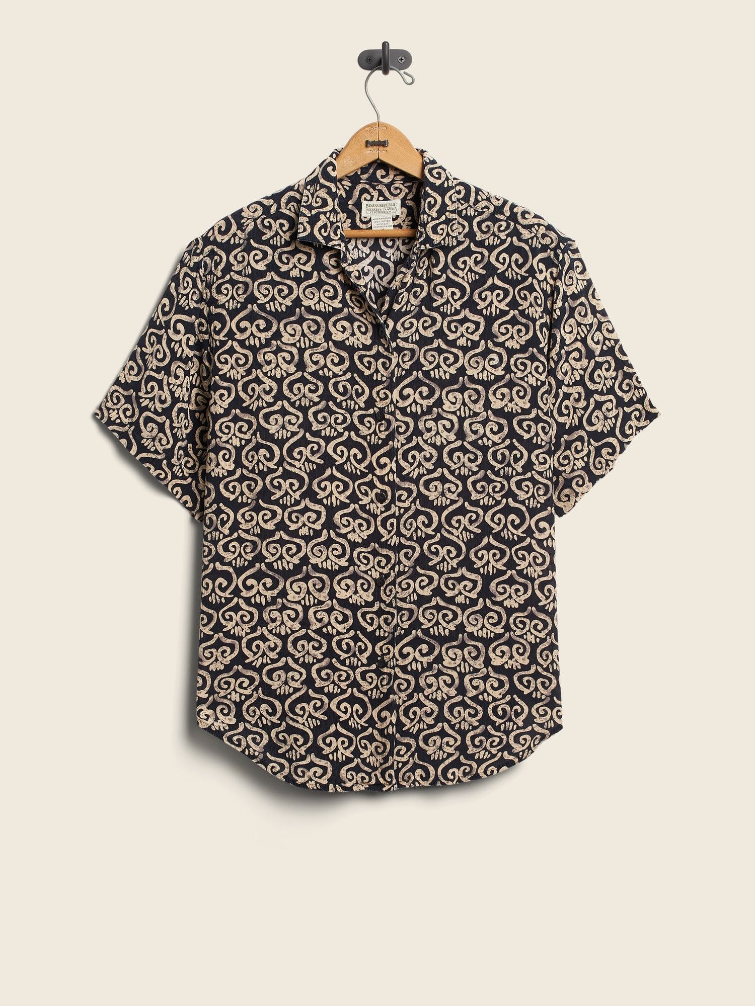 Banana Republic Vintage 1990s Crinkle Batik Shirt Size US M / EU 48-50 / 2 - 1 Thumbnail