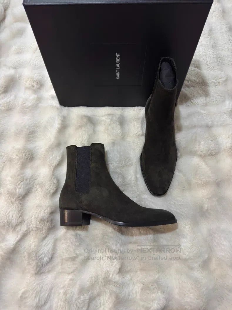 Saint Laurent Paris Saint Laurent Paris Suede Chelsea Boots Size US 7 / EU 40 - 1 Thumbnail