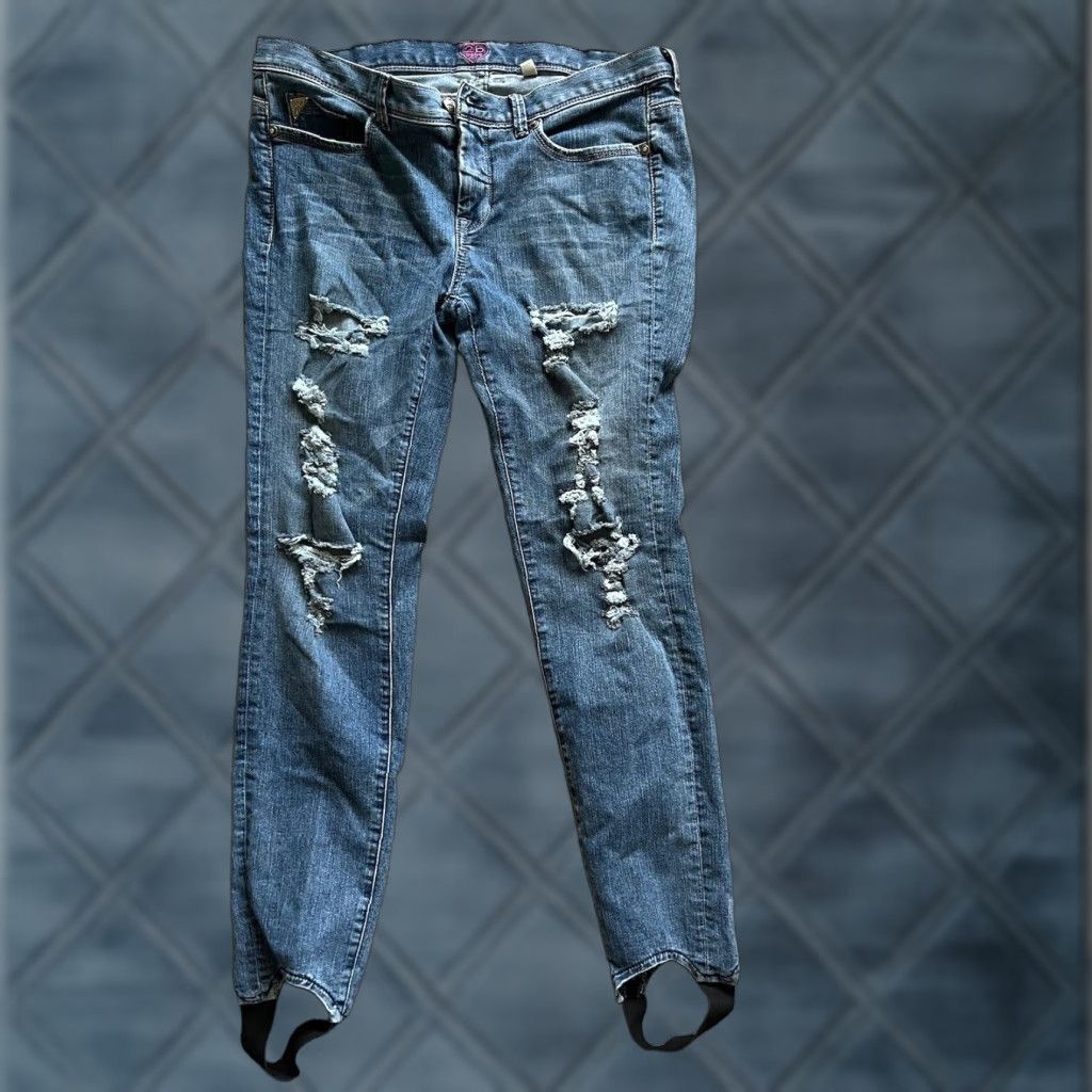Bebe VINTAGE 2B bebe Jeans Skinny Distressed Denim 31 Adult Regular Blue Size 31 Womens Size 24" / US 00 / IT 34 - 1 Thumbnail