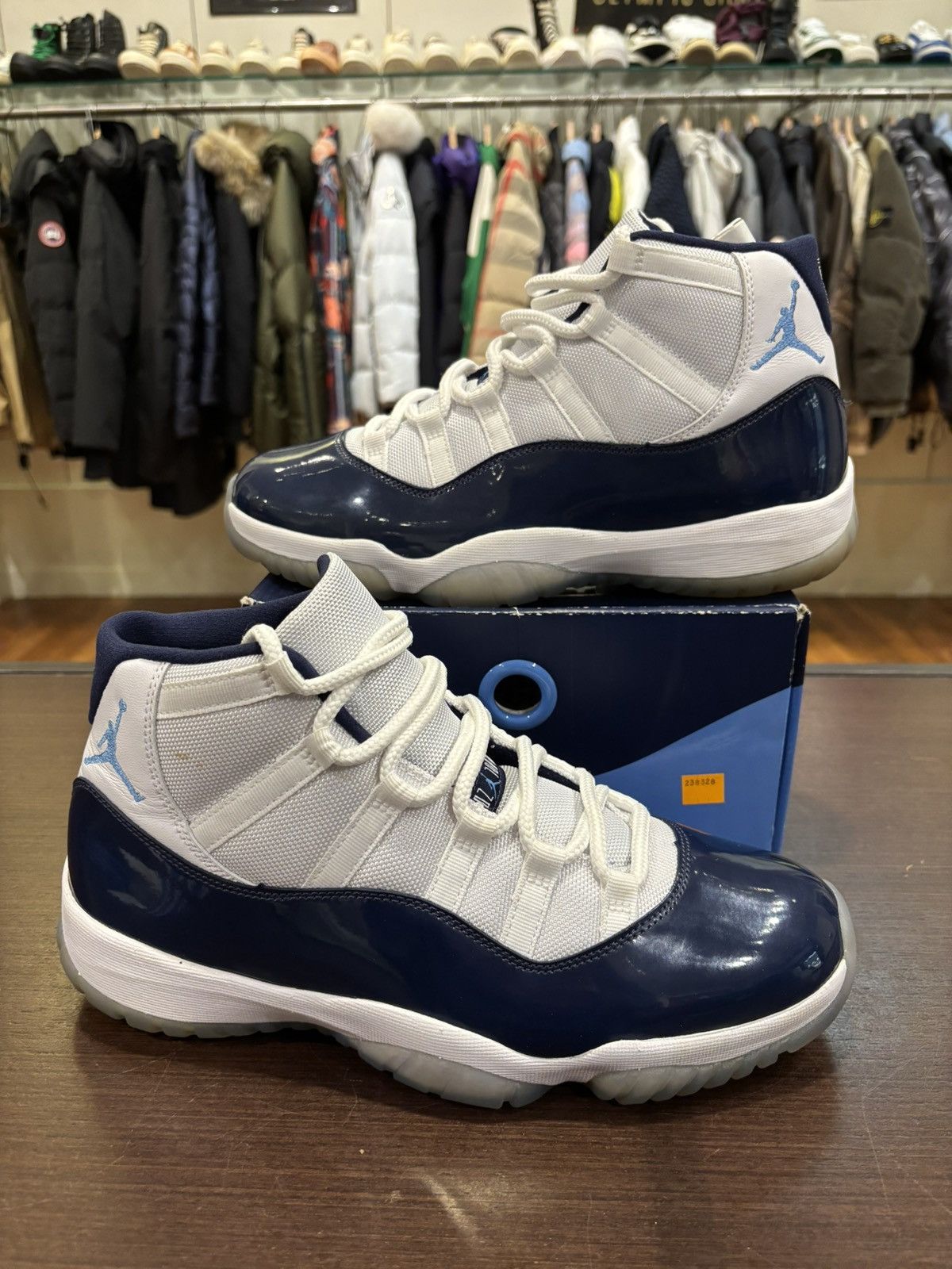Jordan Brand Jordan 11 High ‘Win Like 82’ Size US 10 / EU 43 - 1 Thumbnail