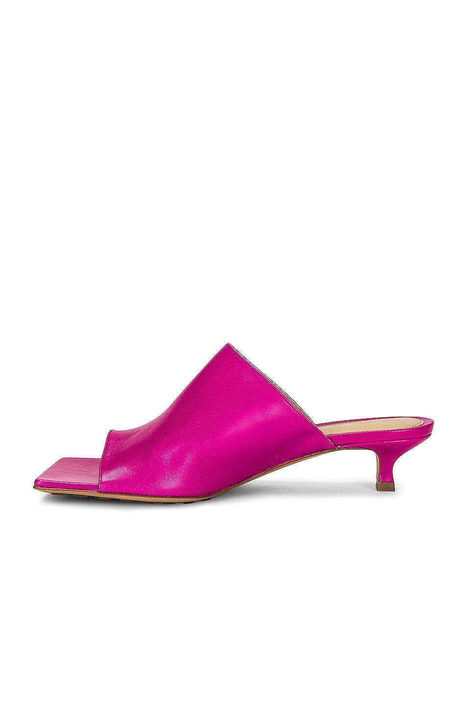 Bottega Veneta o1bcso1str0924 Stretch Mule in Fuchsia Size US 6.5 / IT 36.5 - 5 Thumbnail