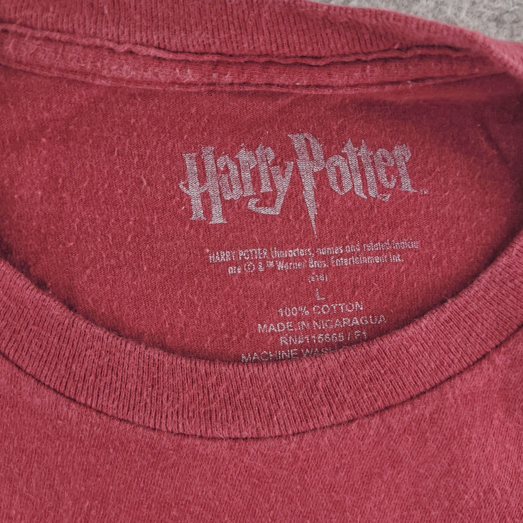 Vintage Harry Potter Shirt Mens Large Red Slim Fit Quidditch Gryffindor Size US L / EU 52-54 / 3 - 4 Thumbnail