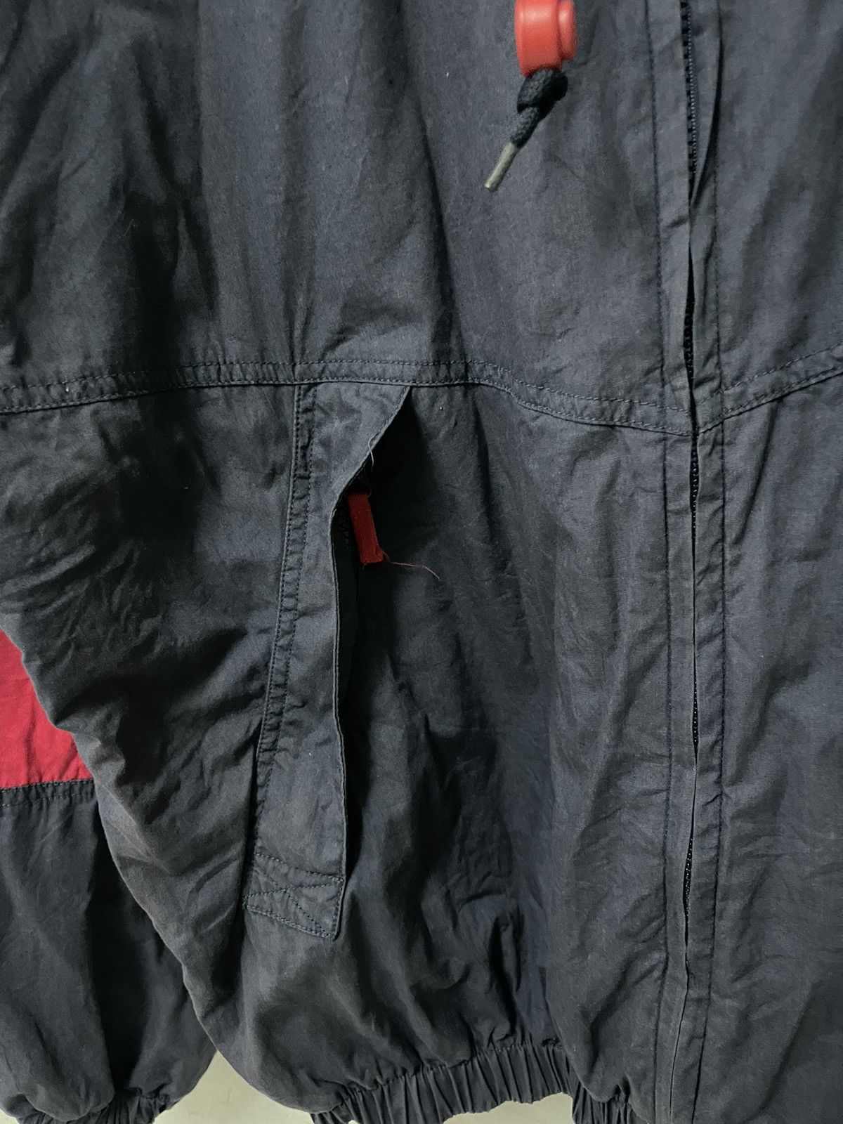 Warner Bros 1998 Warner Bros"All-American" Bugs Bunny Windbreaker Jacket Size US M / EU 48-50 / 2 - 4 Thumbnail
