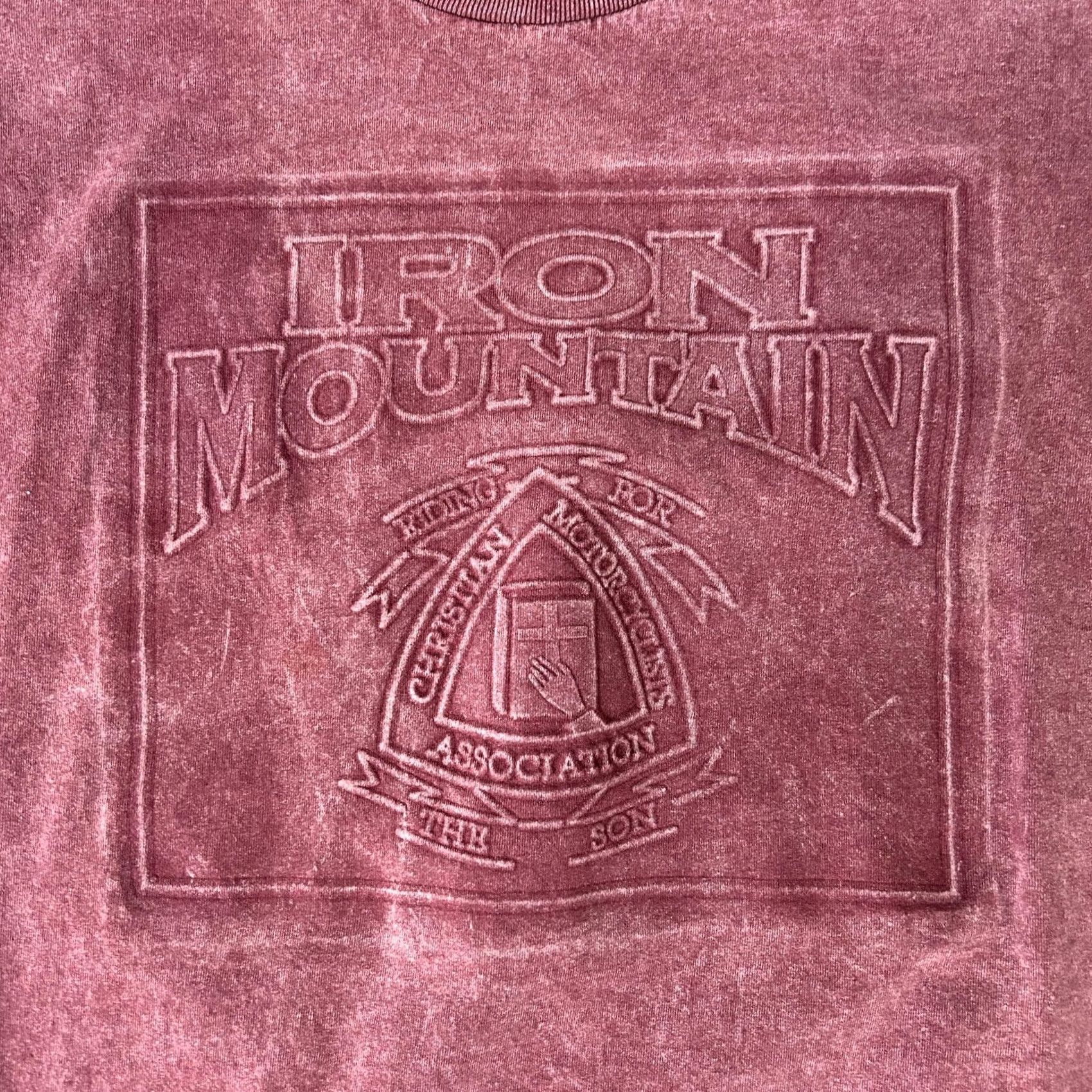 Vintage VINTAGE Iron Mountain Shirt Mens M Red 90s Motorcycle Religious Graphic Tee USA Mens Size US M / EU 48-50 / 2 - 2 Thumbnail