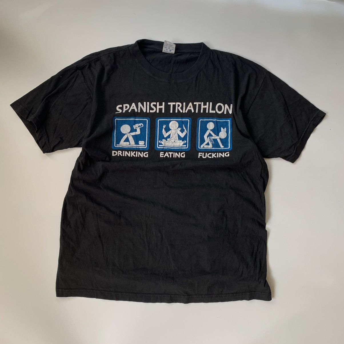 Band Tees Spanish triathlon humor T-shirt crazy tee vintage size XL Size US XL / EU 56 / 4 - 1 Thumbnail