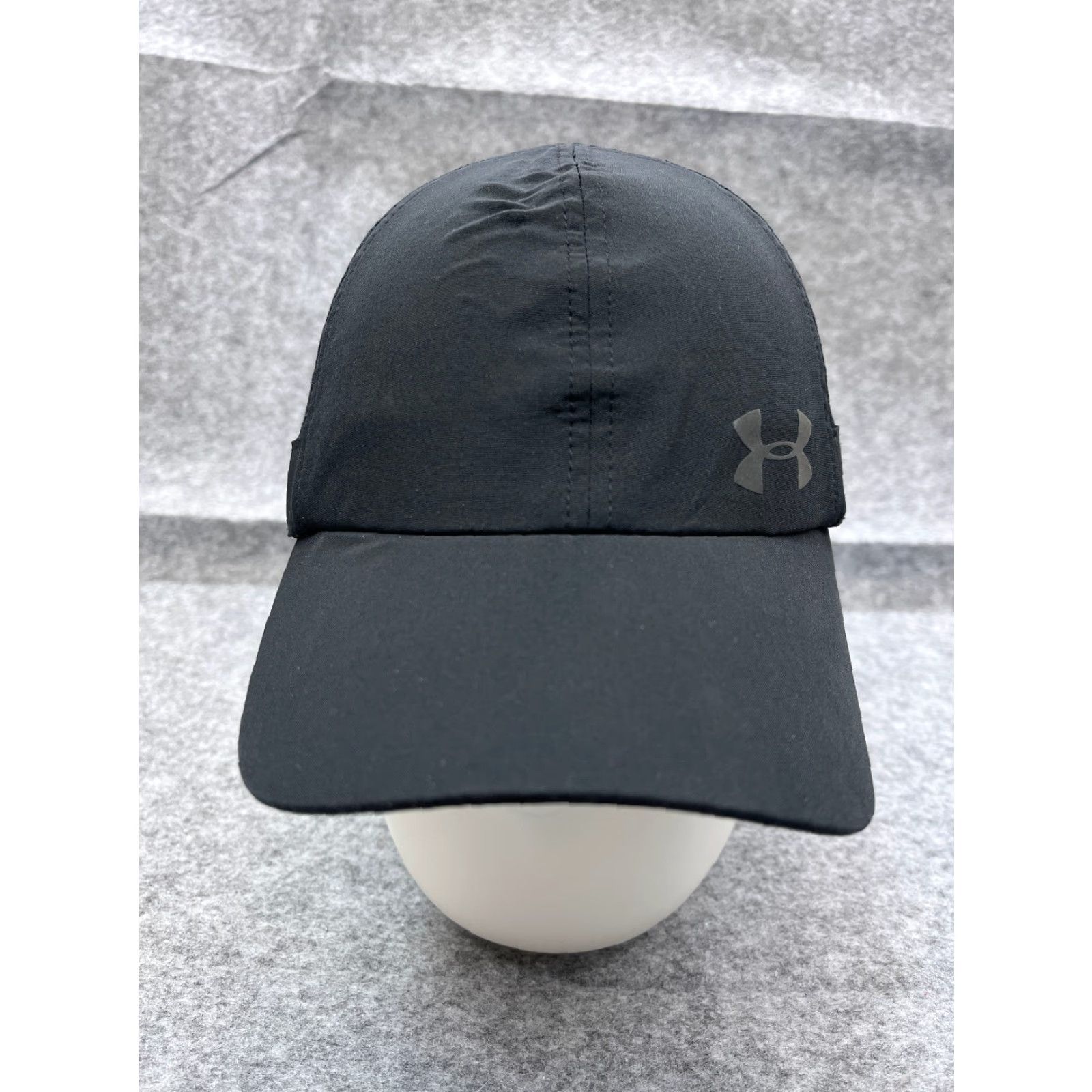 Under Armour VINTAGE Under Armour Hat Cap Strap Back Womens One Size Black Polyester Blend Stretch Size ONE SIZE - 2 Thumbnail