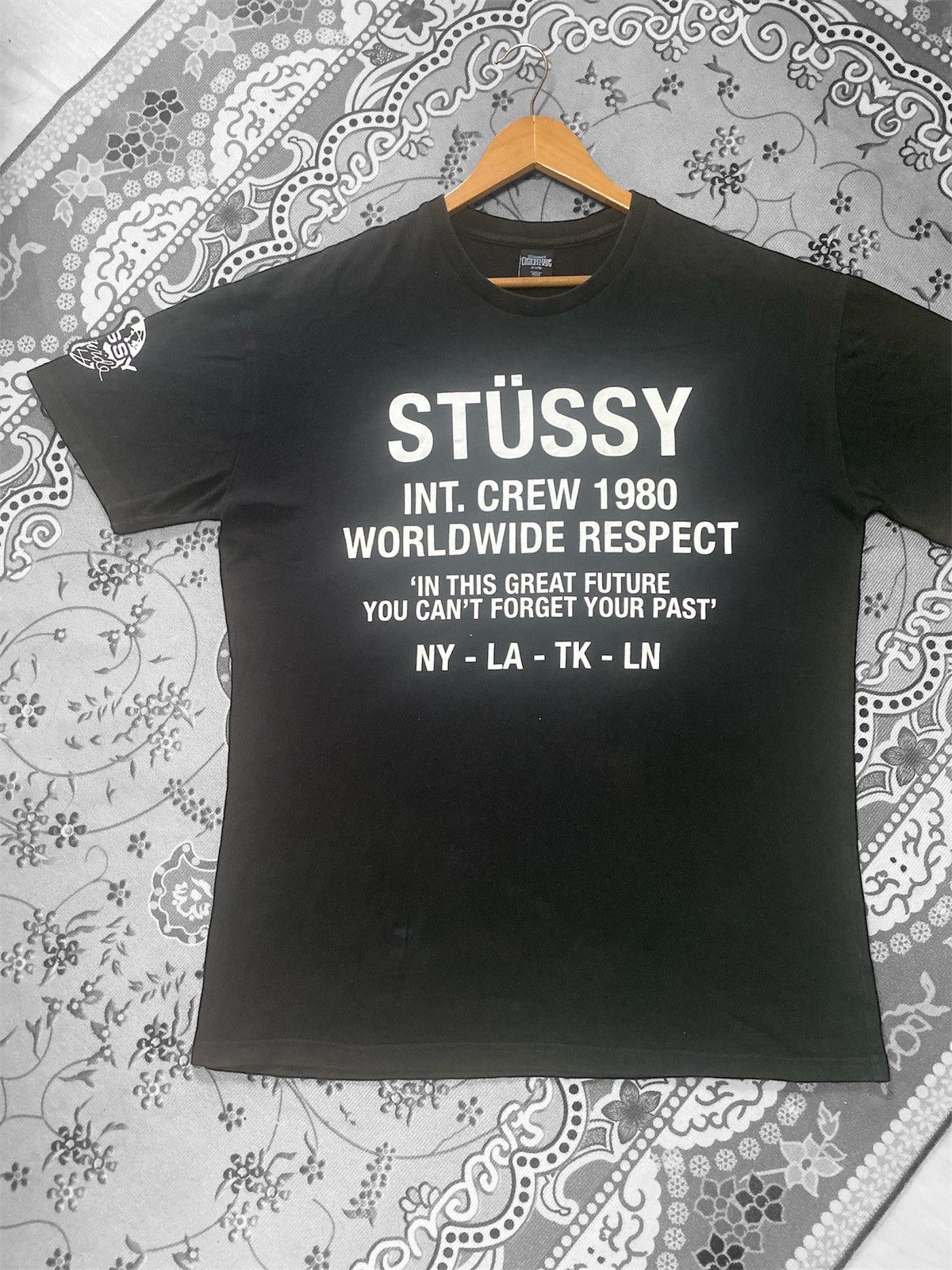 Stussy × Vintage STUSSY BLACK SKATE WHITE CREW WORLDWIDE REDPECT T-SHIRT🔥 Size US M / EU 48-50 / 2 - 7 Thumbnail