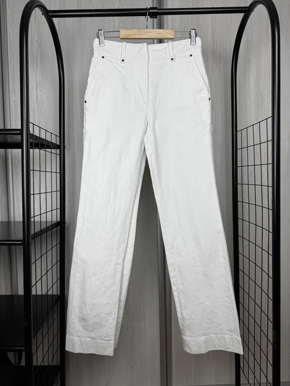 JW Anderson JW Anderson white straight wide leg denim jeans pants rare Size 26" / US 2 / IT 38 - 3 Thumbnail