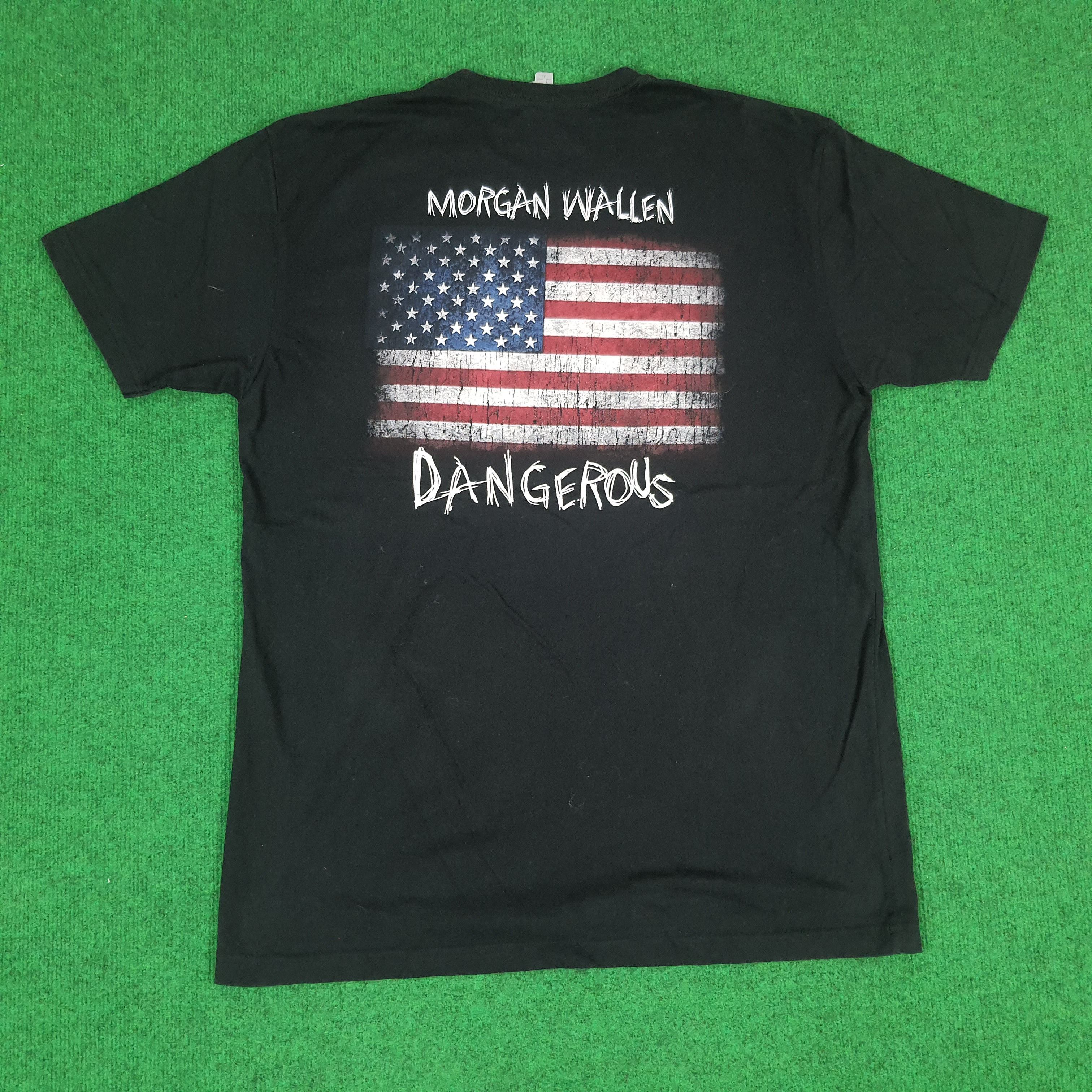 Vintage Morgan Wallen Dangerous American Guitarist T-shirt