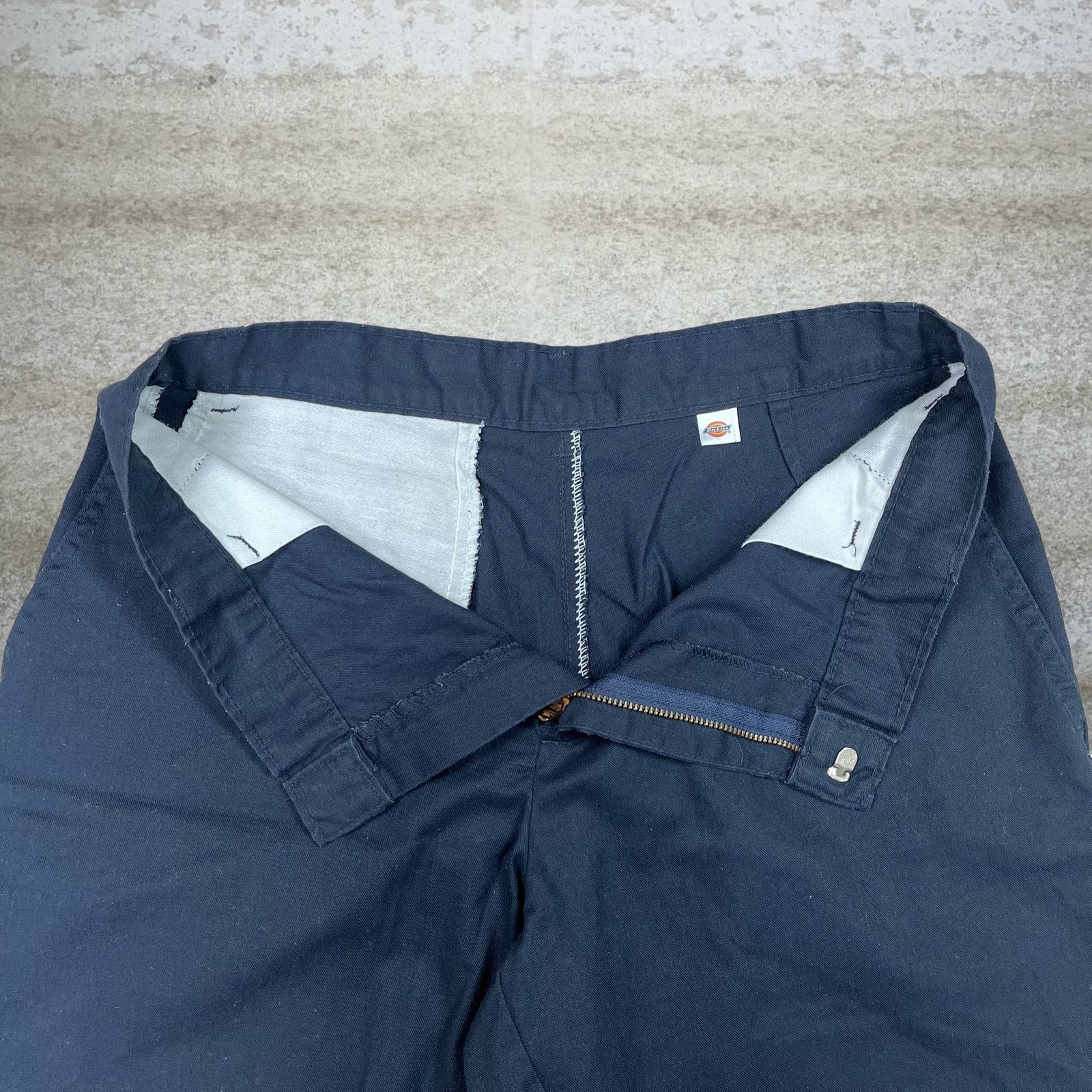 Dickies Vintage 90s Dickies Khakis Shorts 30x9 Navy Blue 9" Inseam Size 30" / US 8 / IT 44 - 4 Thumbnail