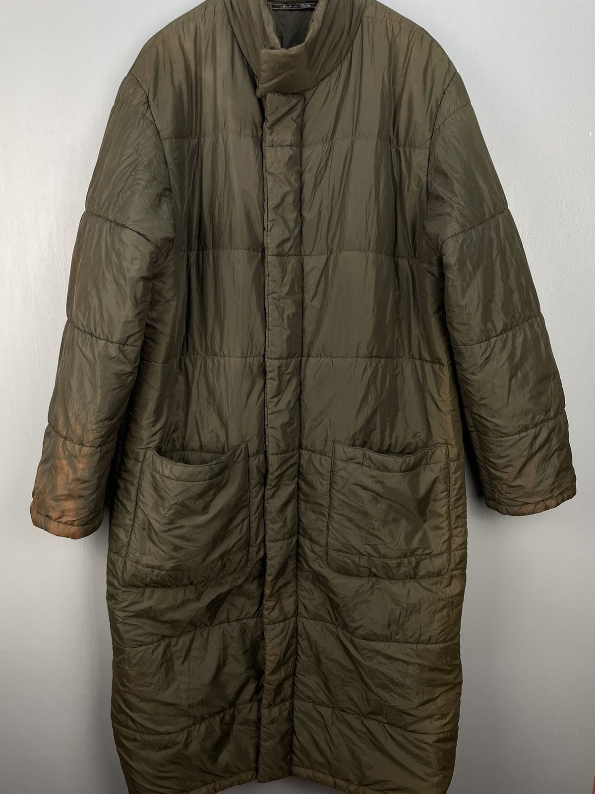 Fendi Vintage Fendi long Puffer jacket sun faded Size US L / EU 52-54 / 3 - 3 Thumbnail