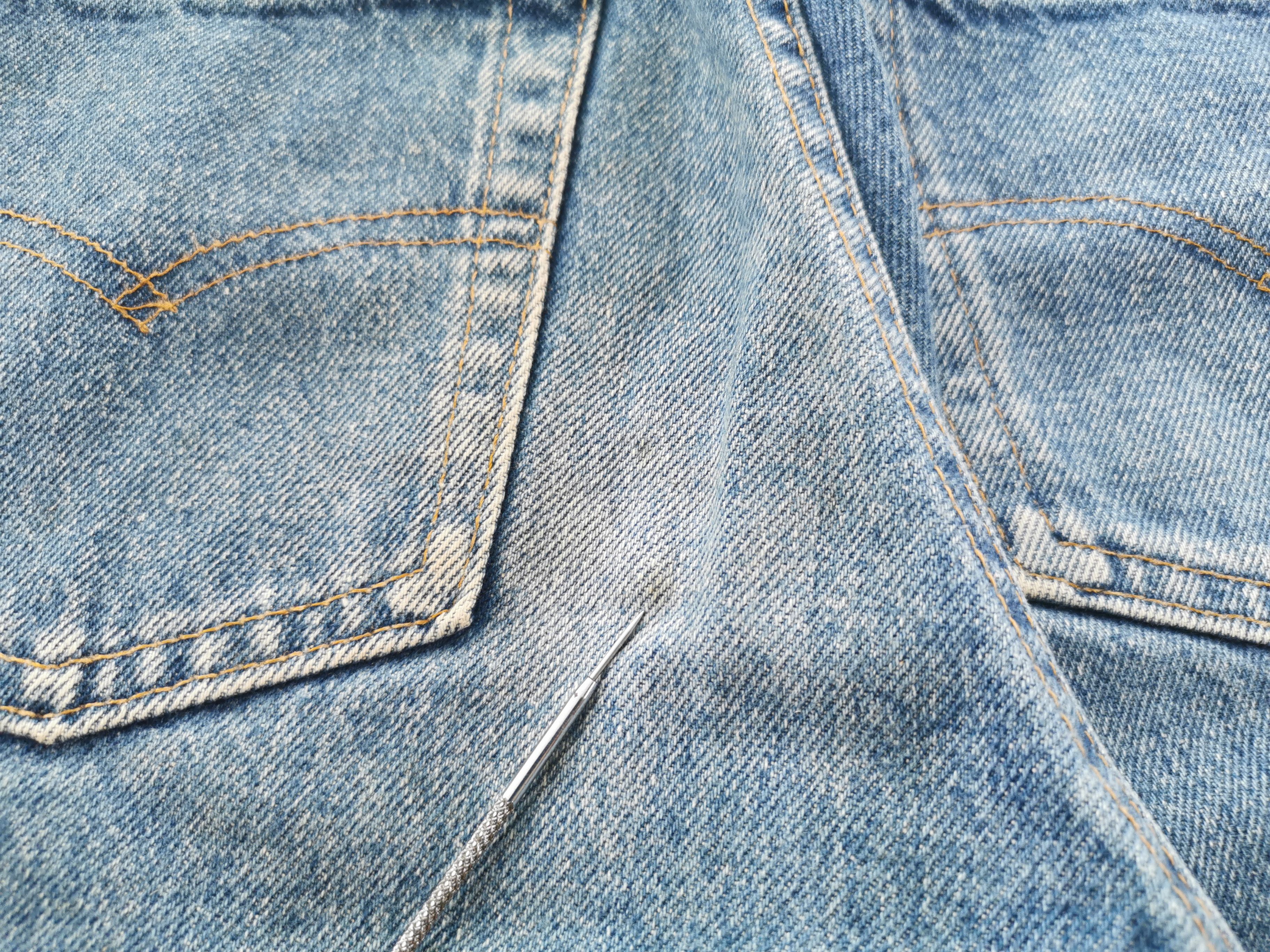 Levi's Distressed Levis Lot 505 Denim Made In USA Size 26/28x34 Size US 26 / EU 42 - 11 Thumbnail