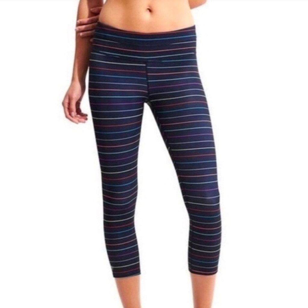 Athleta Athleta Multi Strip Sonar Capri Leggings Size Small Size 26" / US 2 / IT 38 - 1 Thumbnail