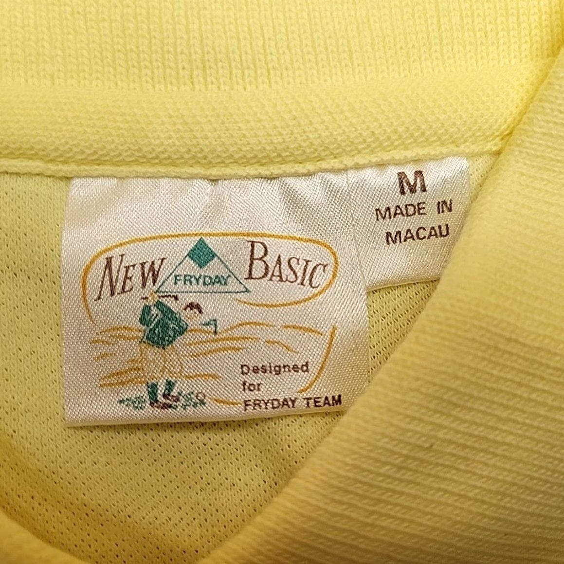 Vintage VINTAGE Fryday Polo Shirt Mens M Yellow 100% Cotton Golf Polo Shirt Mens Medium Yellow 100% Cotton Y2K New Basic Golf Size US M / EU 48-50 / 2 - 5 Thumbnail