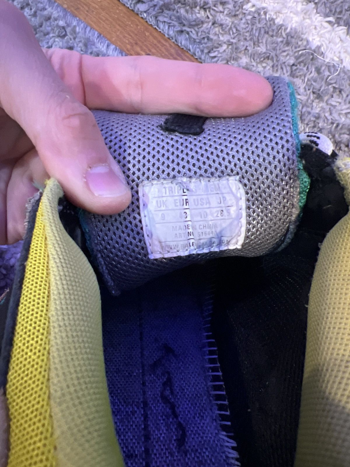 Balenciaga Balenciaga Triple s “green yellow” Size US 10 / EU 43 - 5 Thumbnail