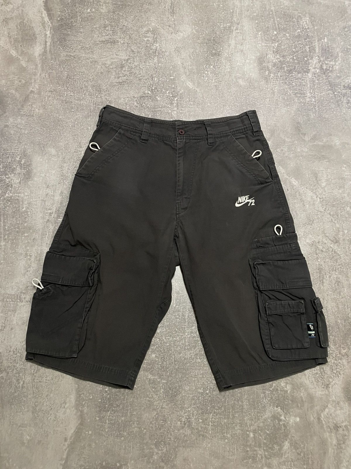 Nike × Vintage Vintage Nike 72 Y2K Cargo Shorts Size S Size US 30 / EU 46 - 1 Thumbnail