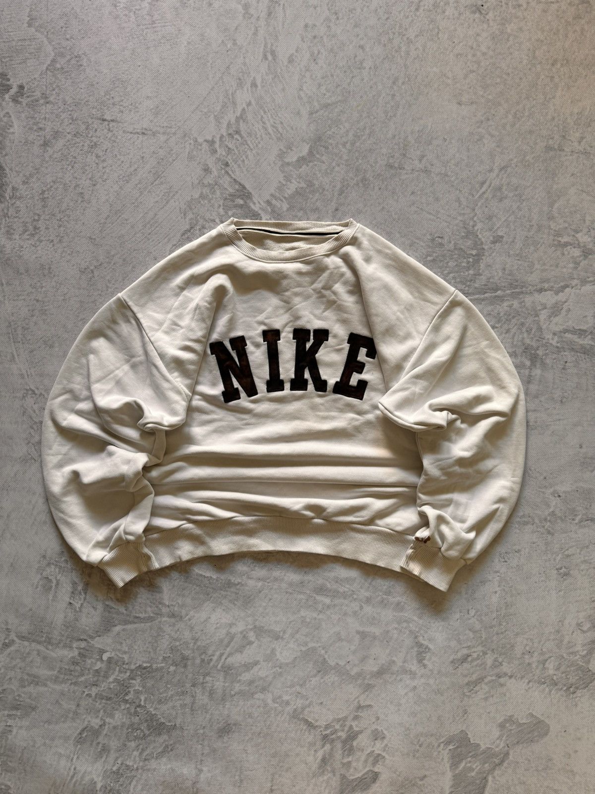 Nike × Vintage NIKE VINTAGE CENTER LOGO OVERSIZE BOXY SWEATSHIRT Size US S / EU 44-46 / 1 - 1 Thumbnail