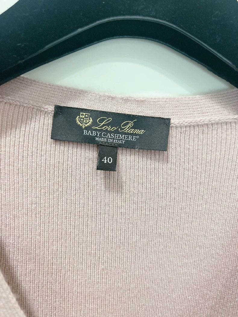 Loro Piana LORO PIANA Small cashmere nude pink V-neck knit sweater to Size M / US 6-8 / IT 42-44 - 7 Thumbnail