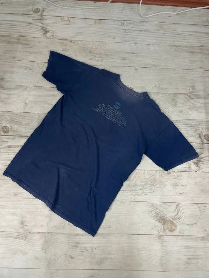 Vintage Vintage Robbie Williams 2001 T-Shirt Dragon Japan Tour Y2K Size US L / EU 52-54 / 3 - 2 Thumbnail