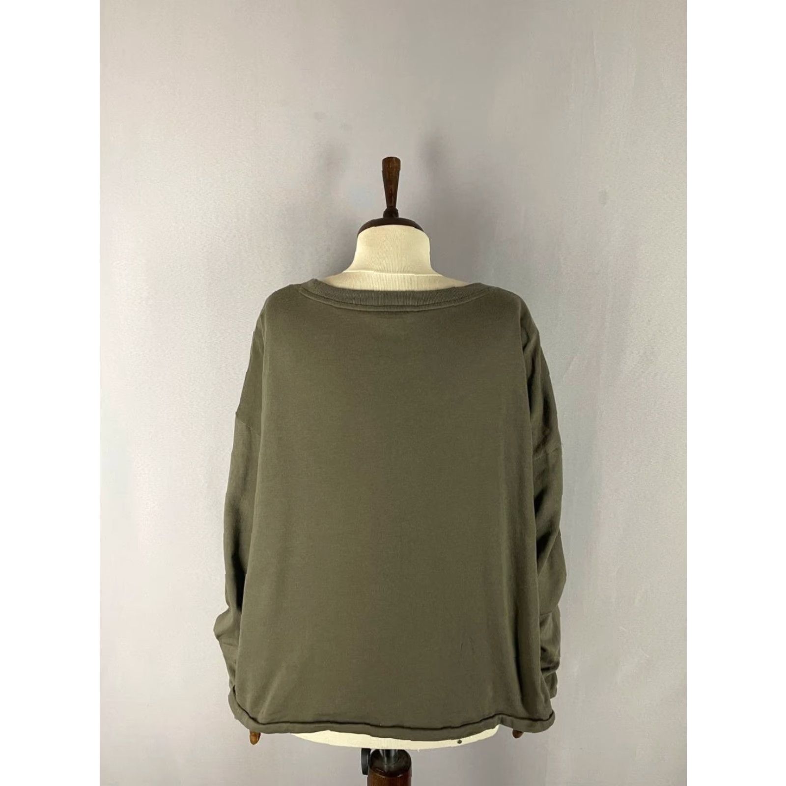 Ralph Lauren Lauren Ralph Lauren Sweatshirt Womens 2XL Olive Green Cotton Scoop Neck Pullover Crew Neck All Seasons Solid Long Sleeve Autumn Size XXL / US 16-18 / IT 52-54 - 2 Thumbnail