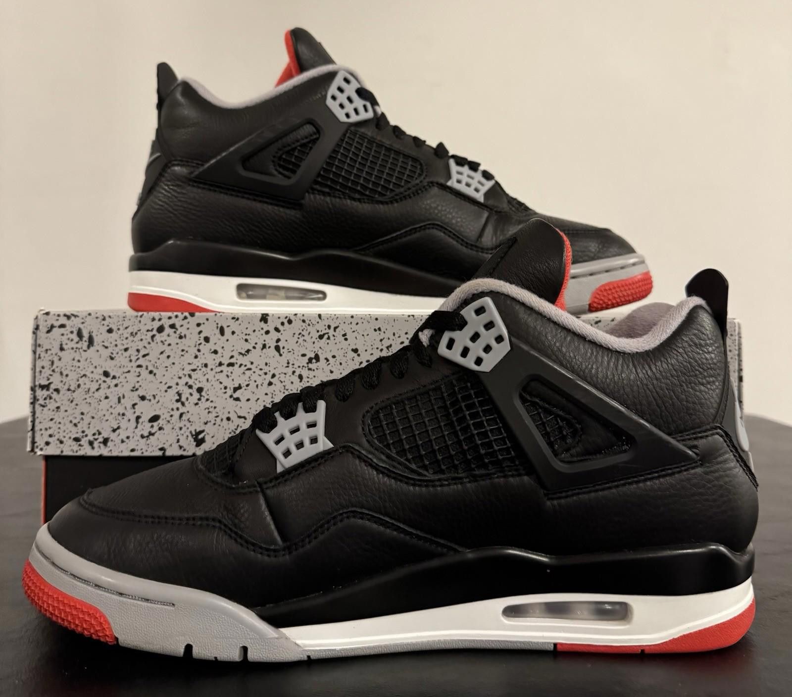 Jordan Brand Size 10.5 - Air Jordan 4 Retro Bred Reimagined Size US 10.5 / EU 43-44 - 3 Thumbnail